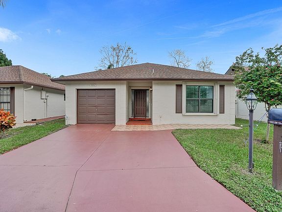 2nd image of 1552 SW 19th Avenue