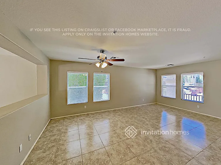 8962 E Yucca St — Photo 7