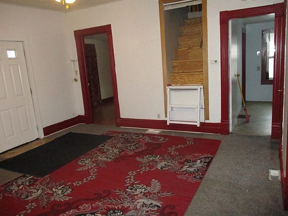 3rd image of 1306 Poland St
