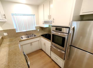 Oxnard, Van Nuys, CA 91401