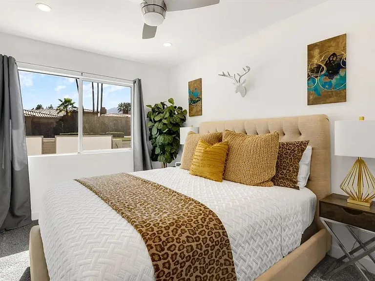 72382 Desert Dr — Photo 25