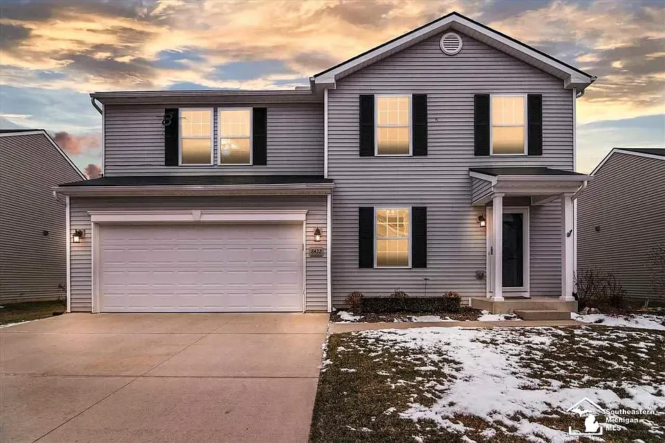 8422 Walnut Hl