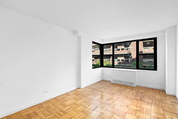 Rented by GoodRock Realty | media 4