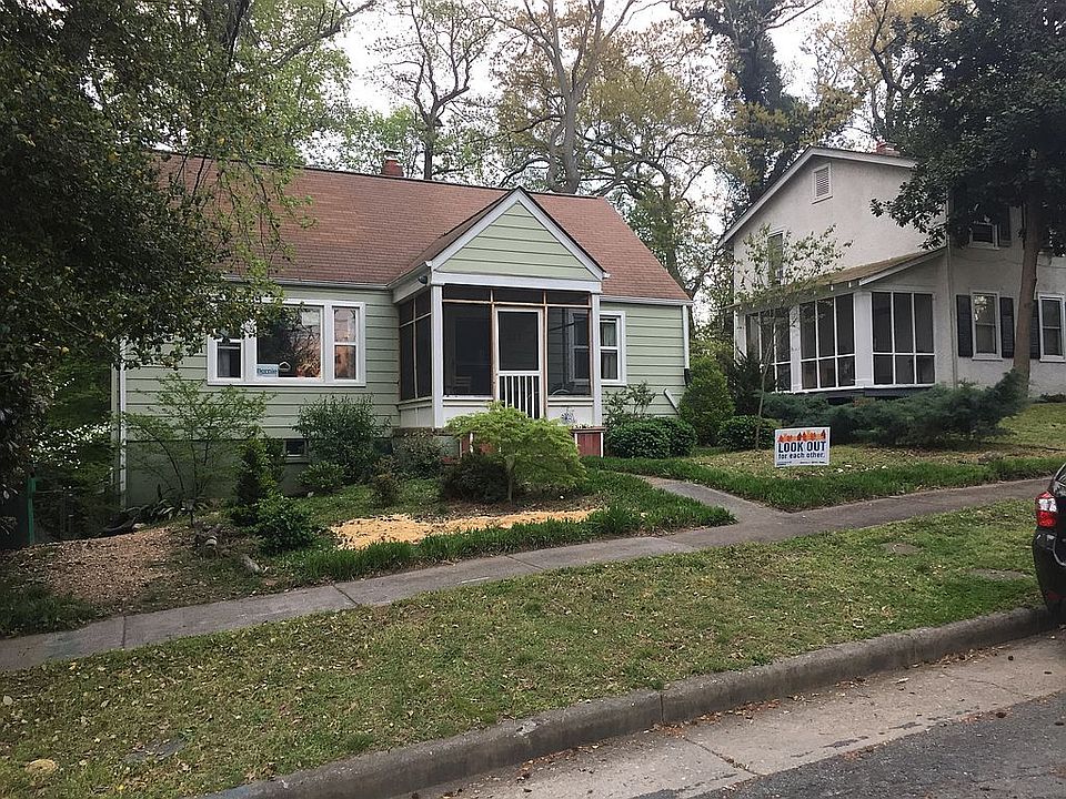 1st image of 211 Bland St