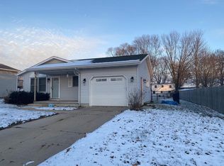 1113 Alden Rd, Tomah, WI 54660