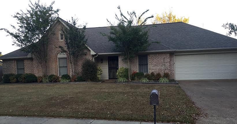 1st image of 358 Spruce Glen Dr