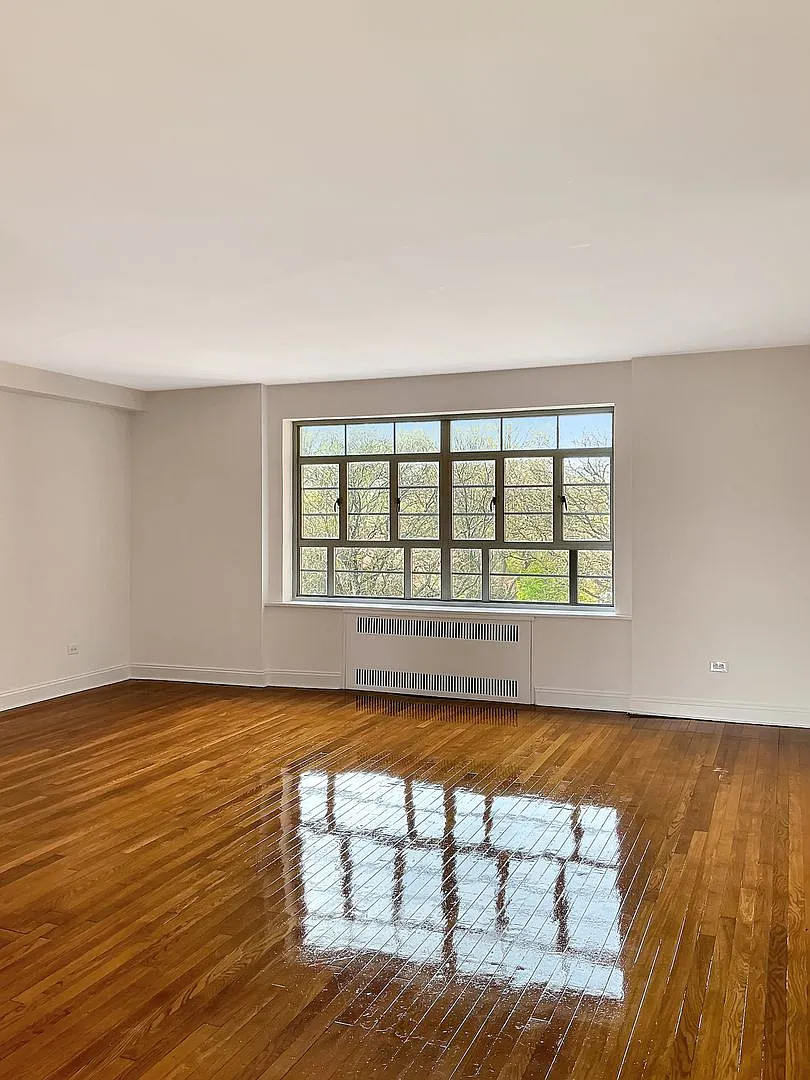 Building Photo - 150 Greenway Ter #46E