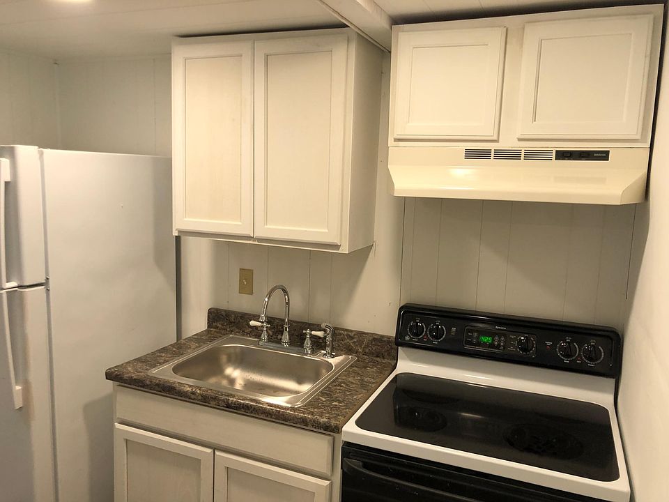 1st image of 1513 S Palm Court Dr