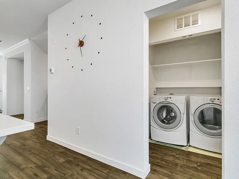 1543 Rucker Pl — Photo 8