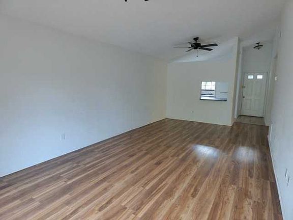 3rd image of 6619 Chantry St