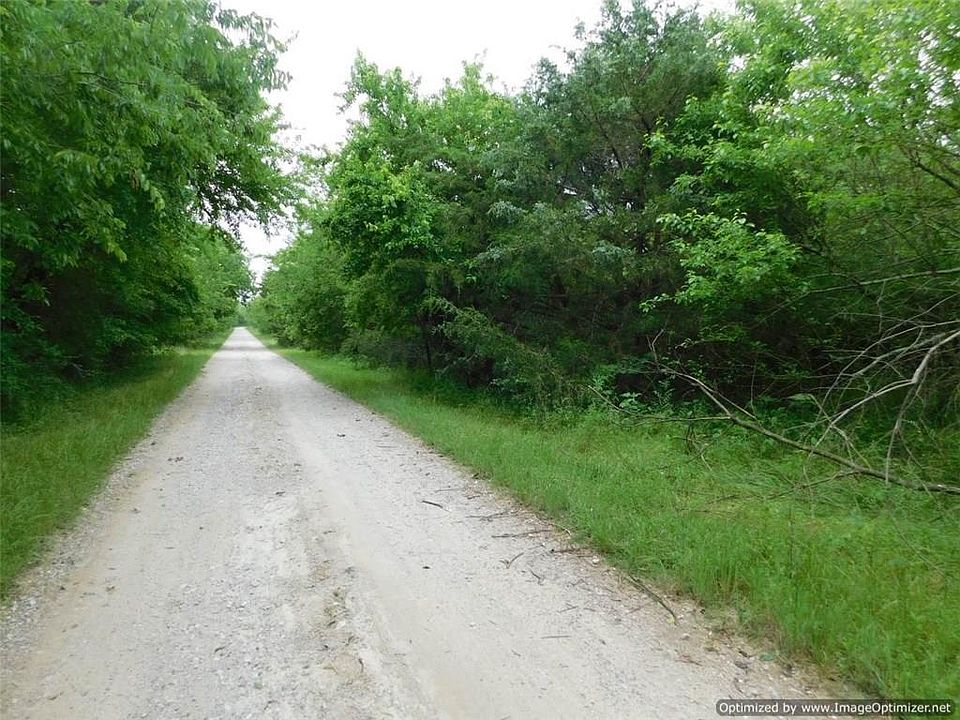 2nd image of 5450 Private Road 1162