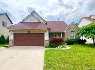 5440 High Ridge Dr, Ypsilanti, MI 48197