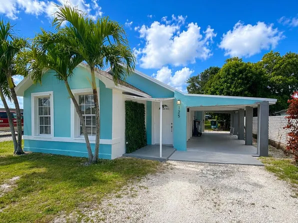 125 Walker Ave, Greenacres, FL 33463