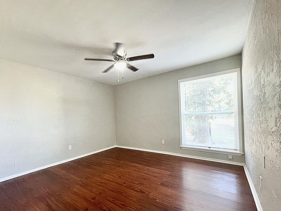 4th image of 900 NW 24th St #Paseo24-812-0