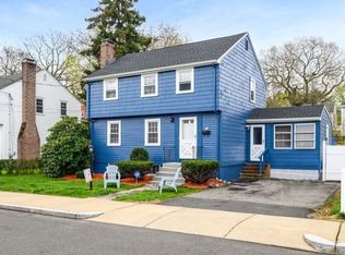 19 Huntley St, Malden, MA 02148