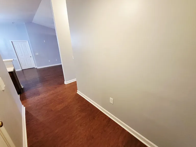 339 Westbend Dr — Photo 11