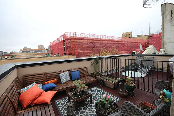 Rented by Nooklyn NYC LLC | media 38