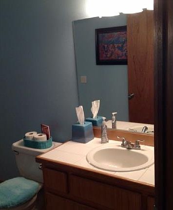 3rd image of 11403 NE 29th Cir