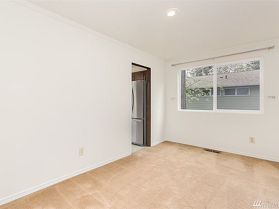 5th image of 12137 NE 141st St