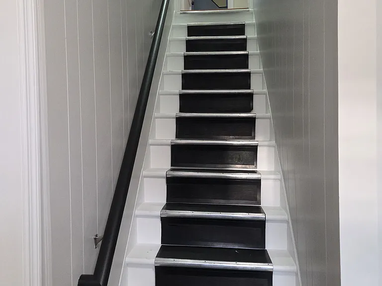 669 Pawling Ave #3 — Photo 20
