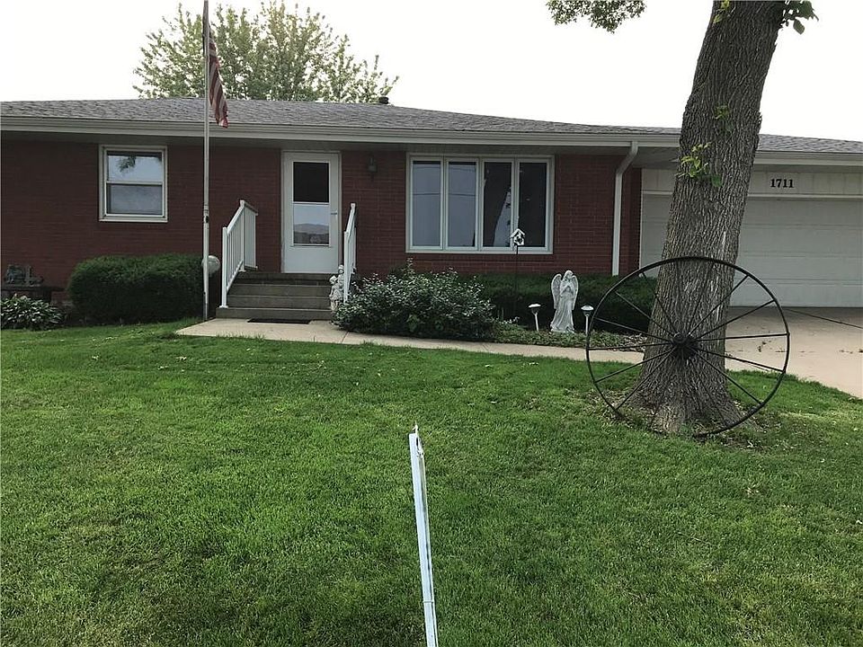 1st image of 1711 Dolores St