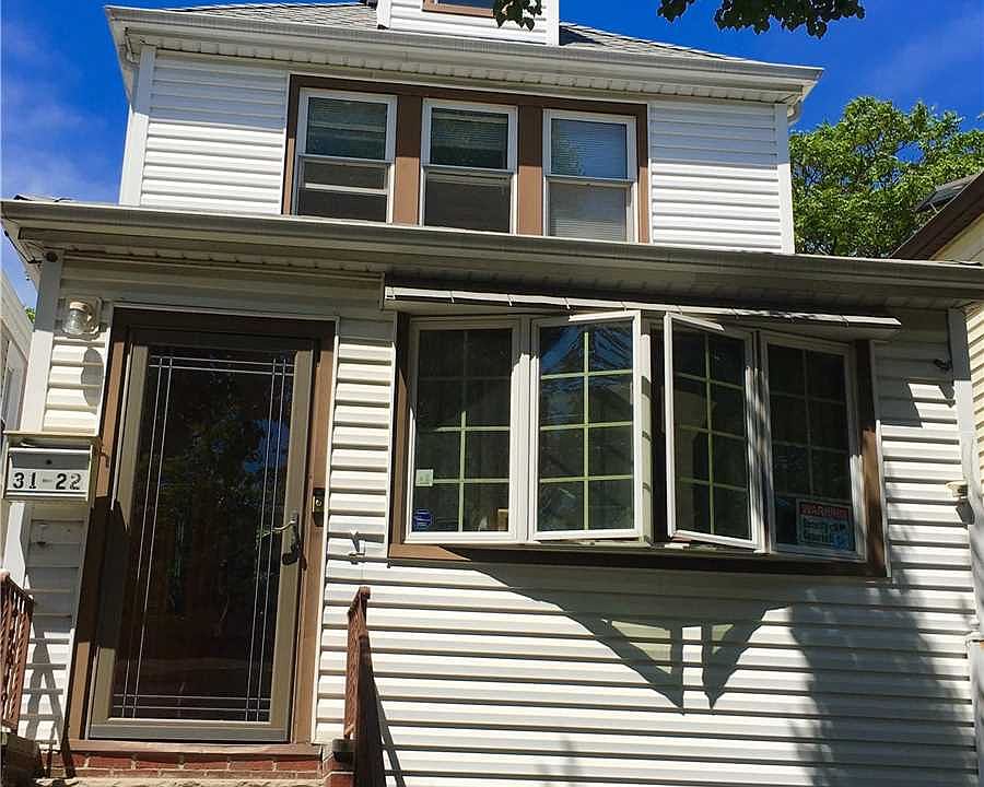 1st image of 3122 92nd St
