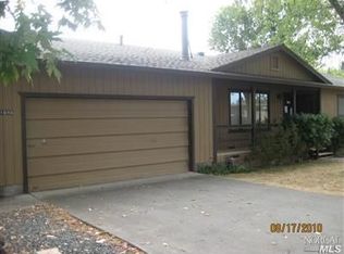 1646 Jennings Ave, Santa Rosa, CA 95401