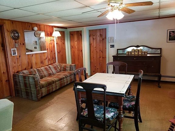 4th image of 108 Lake Dr