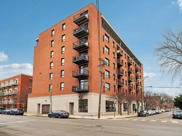 974 W 35th Pl APT 302, Chicago, IL 60609