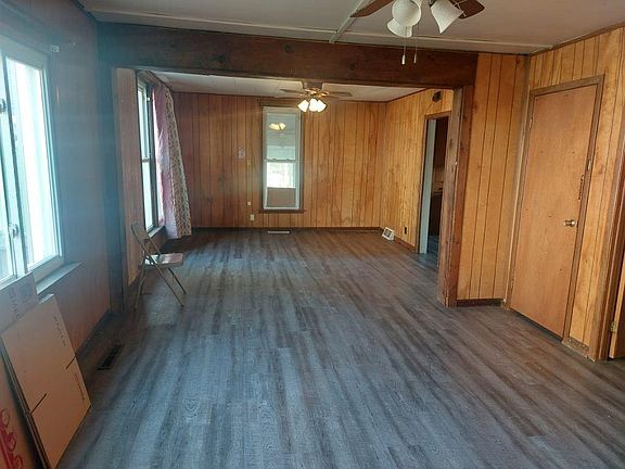 4th image of 1433 W Franklin St #A