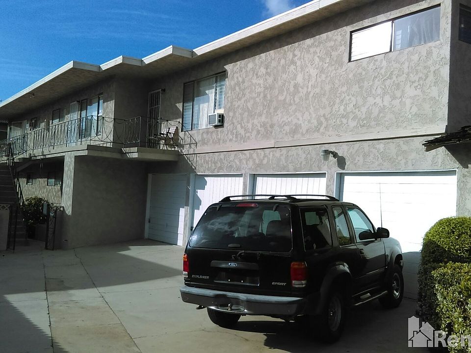 2nd image of 2237 Rose Ave APT D