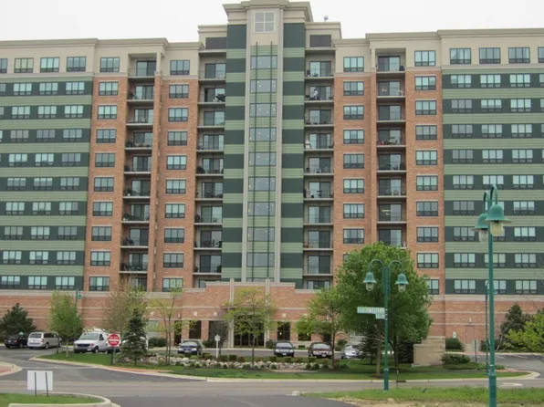 6420 Double Eagle Dr Unit 603, Woodridge, IL 60517