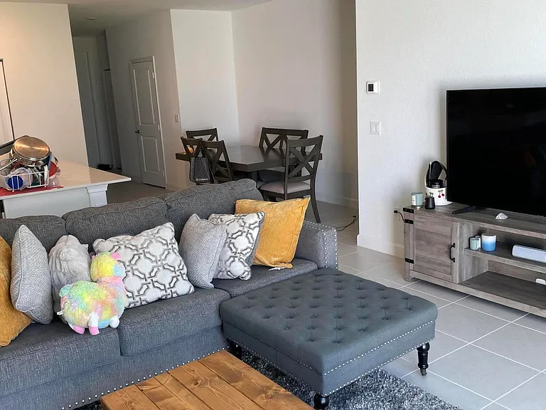 410 SE Crossoak Ln — Photo 19