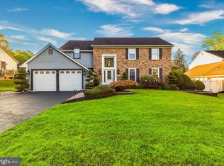 703 Sycamore Ct, Laurel Springs, NJ 08021