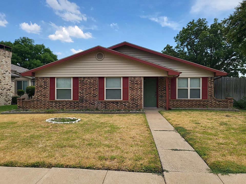 1st image of 2617 Churchill Way