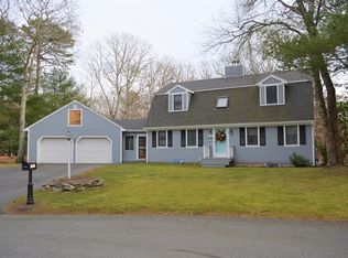 10 Golf Link Cir, Sandwich, MA 02563
