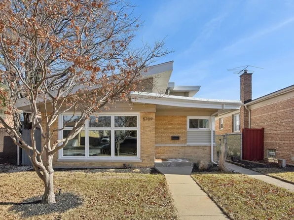 5709 S Austin Ave, Chicago, IL 60638