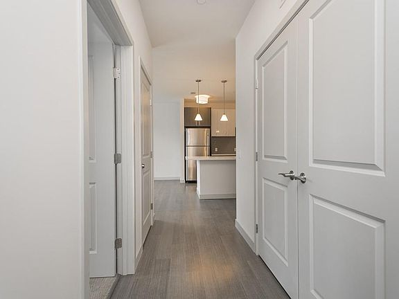 5th image of 99 Tremont St #211