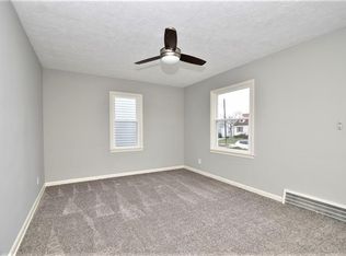 21012 Hansen Rd, Maple Heights, OH 44137