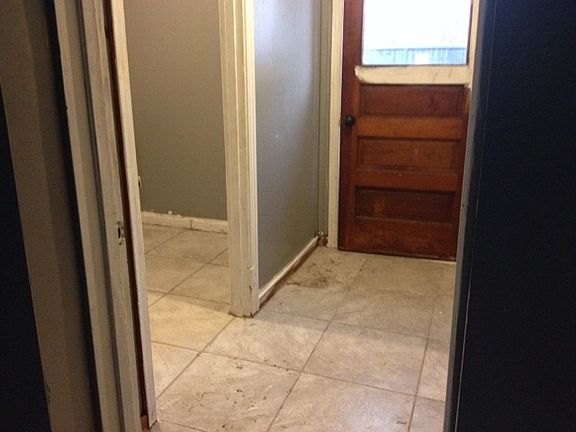 2nd image of 608 Wylie Ave