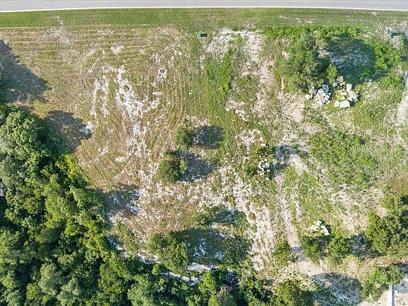 3rd image of 10125 Blanco Springs Rd