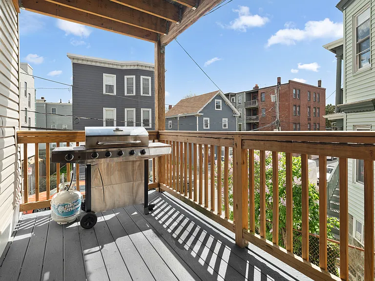 22 Buttonwood St #1 — Photo 15