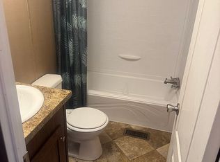 393 Pauley Branch Rd, Ona, WV 25545