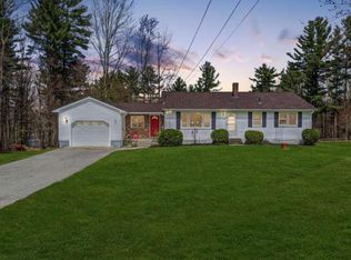 49 Ramshorn Rd, Charlton, MA 01507