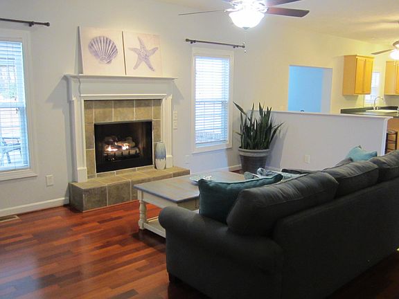 3rd image of 154 Vincent Way