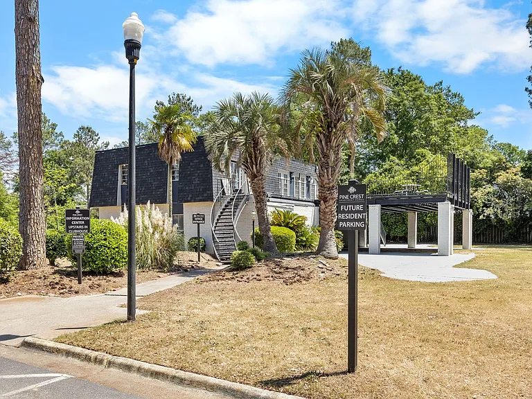 Pine Crest — Photo 40