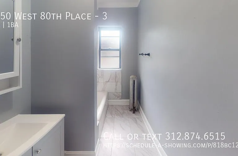 1650 W 80th St #3 — Photo 8