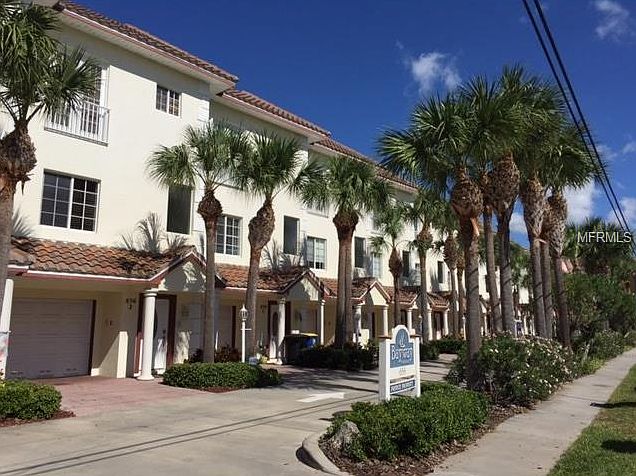 1st image of 656 Bayway Blvd APT 7