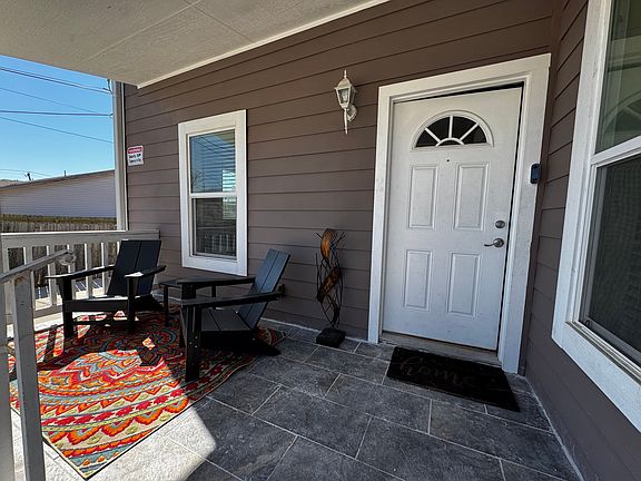2nd image of 319 S Olive St #3
