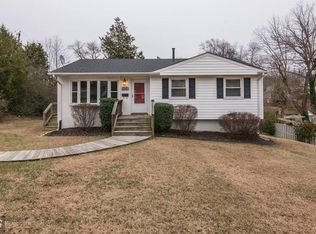 6001 Craft Rd, Alexandria, VA 22310